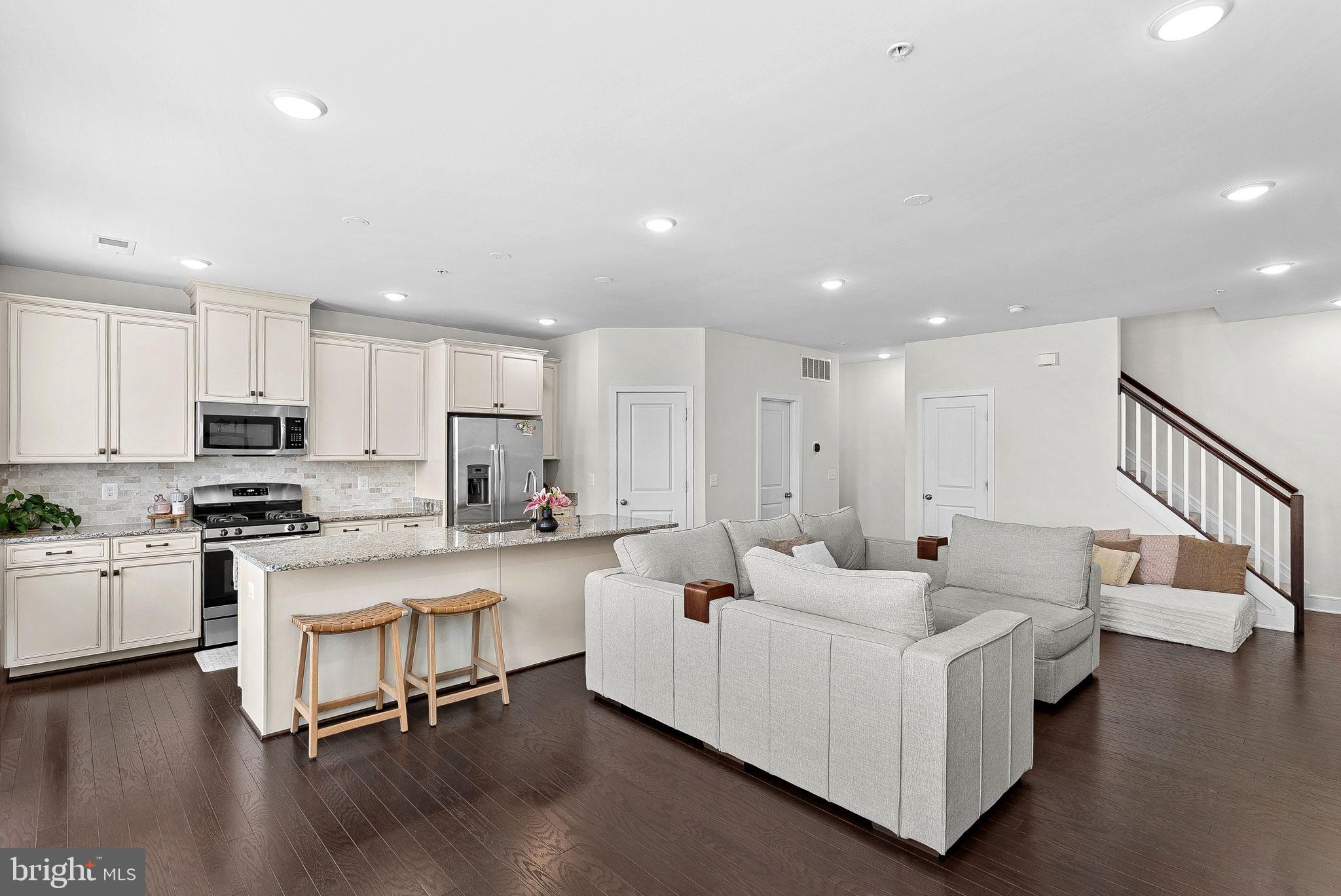 41977 PICKWICK MILL TERRACE