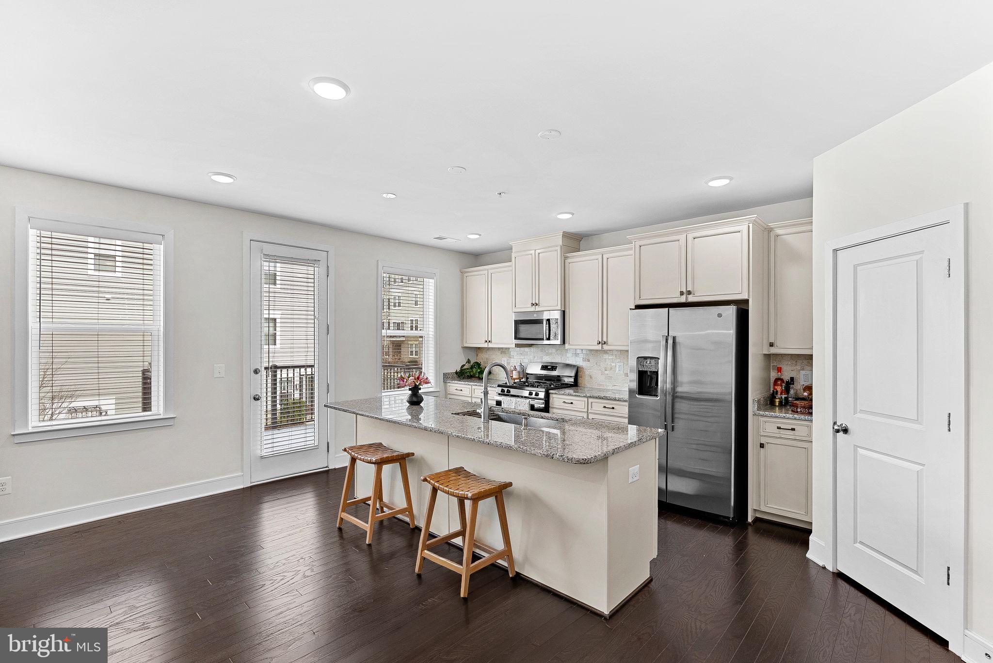 STONE RIDGE - Residential