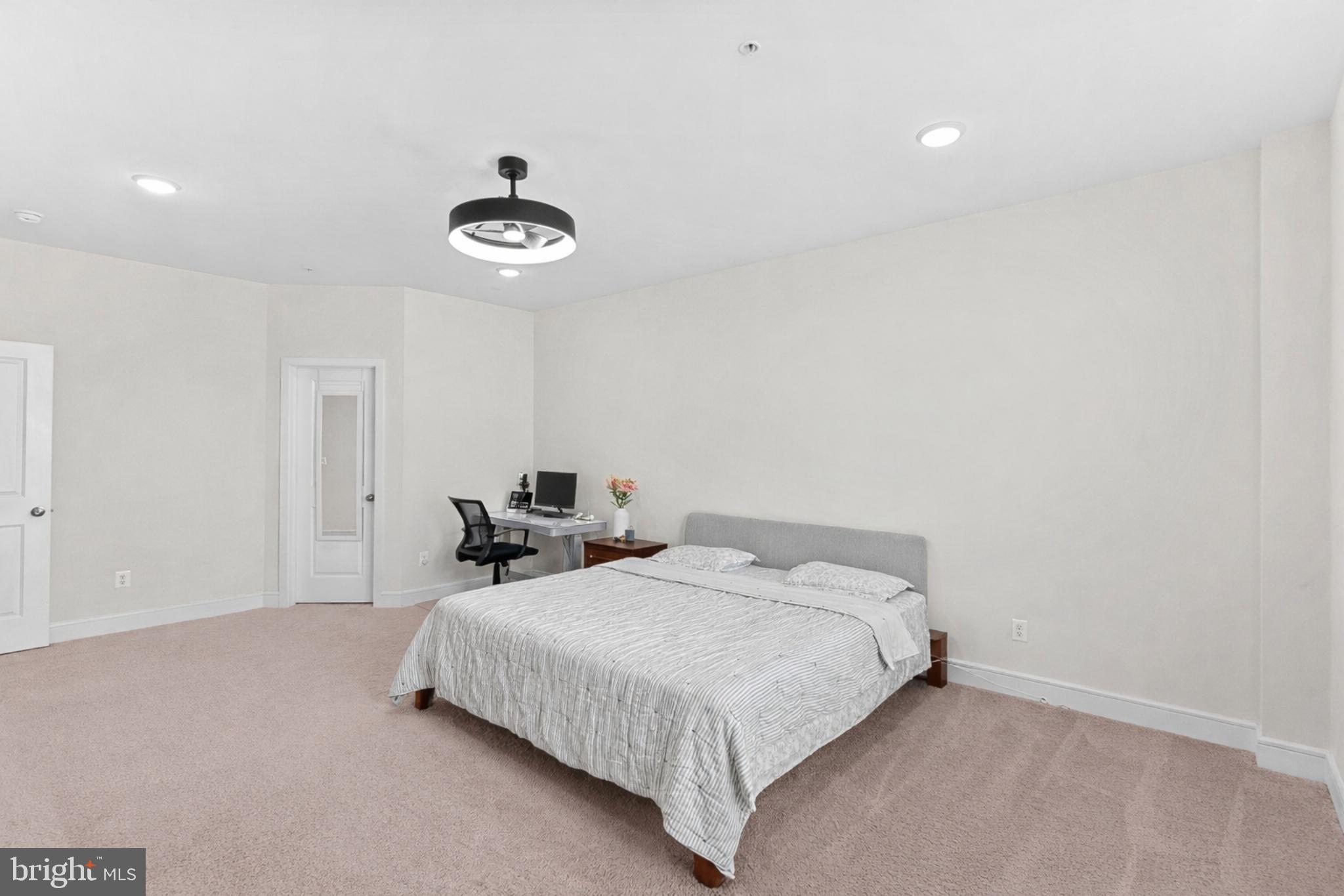 STONE RIDGE - Residential