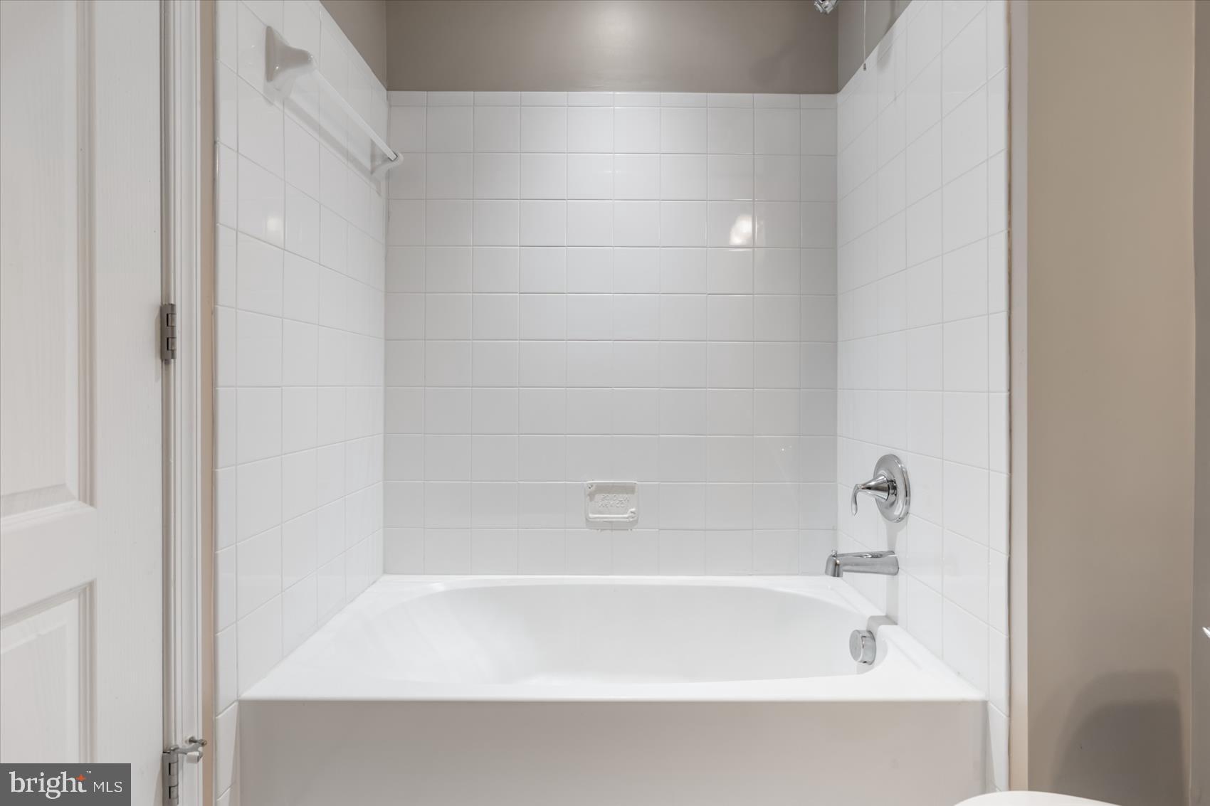 BLUE STREAM - Residential