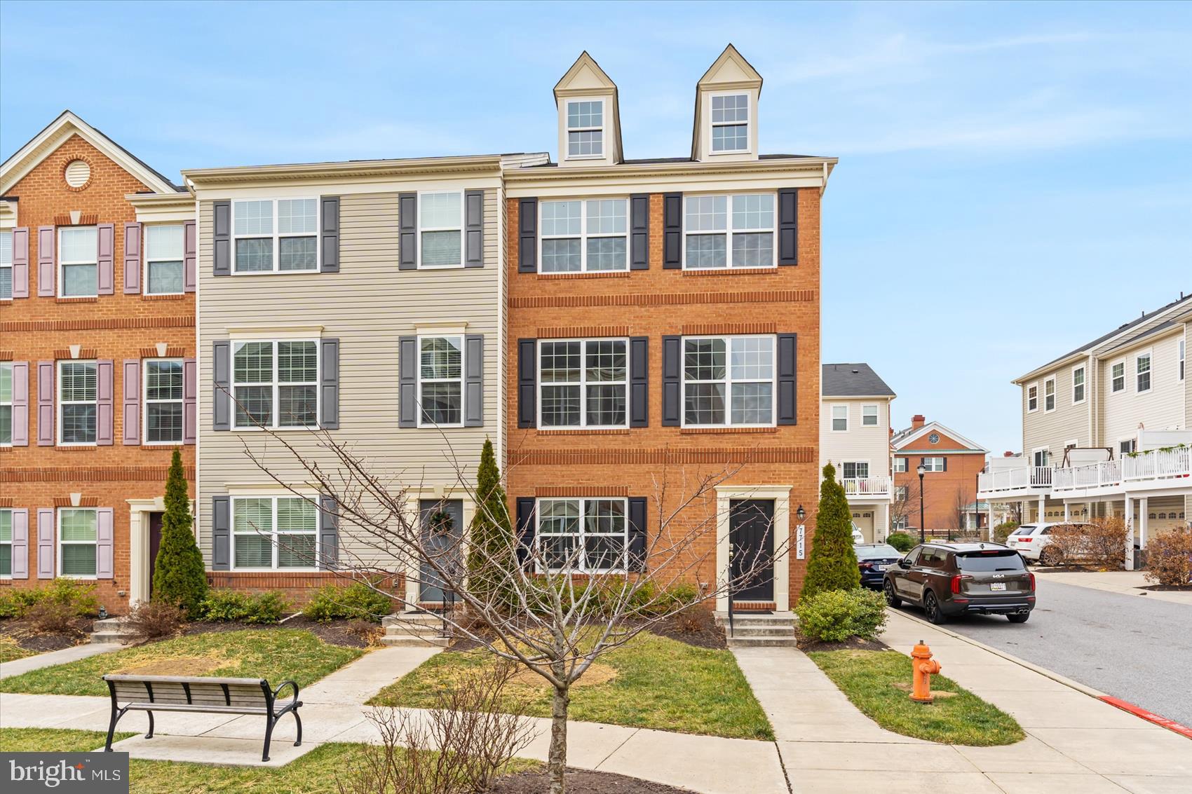 BLUE STREAM - Residential