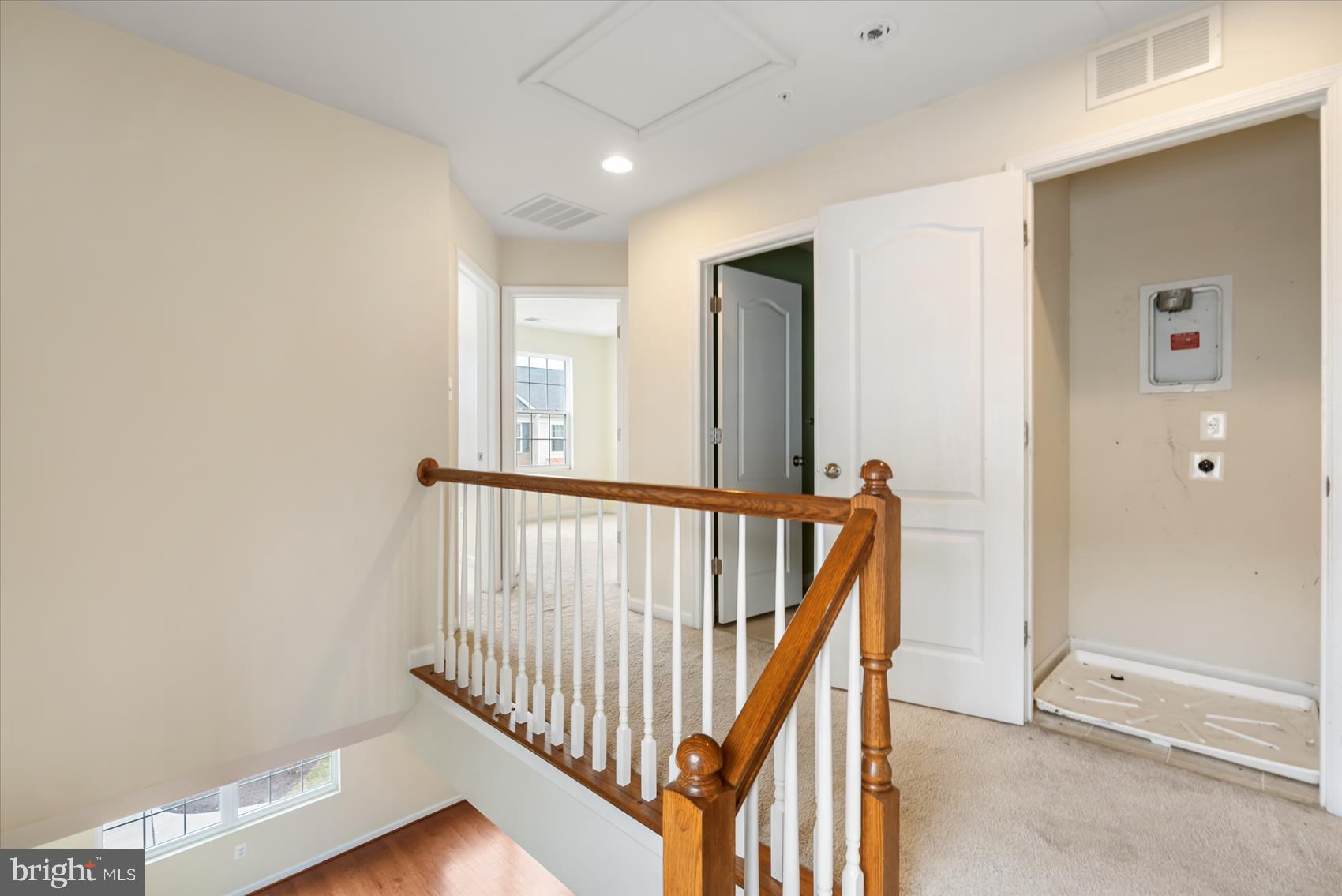 BLUE STREAM - Residential