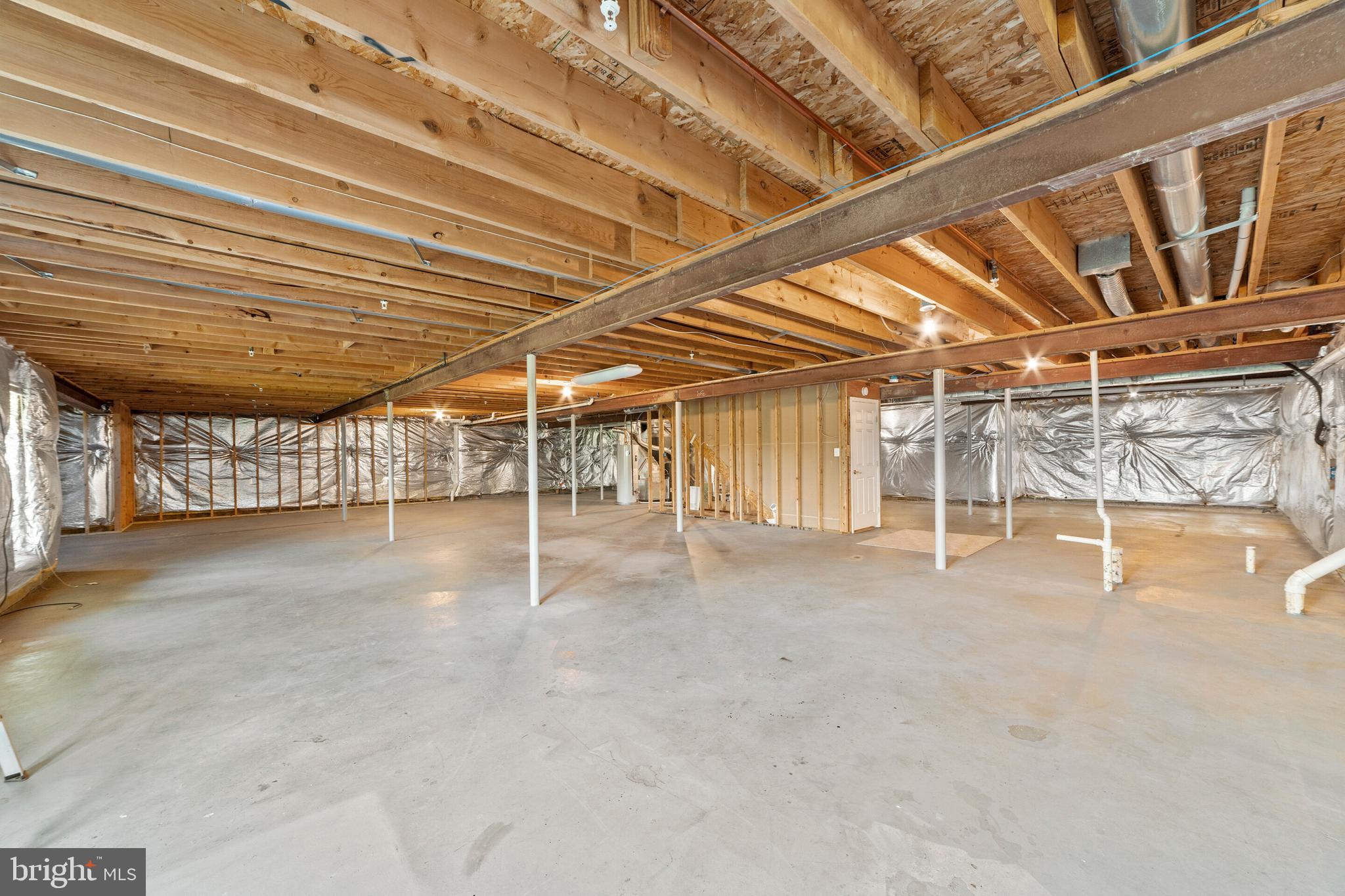 SUFFIELD MEADOWS - Residential