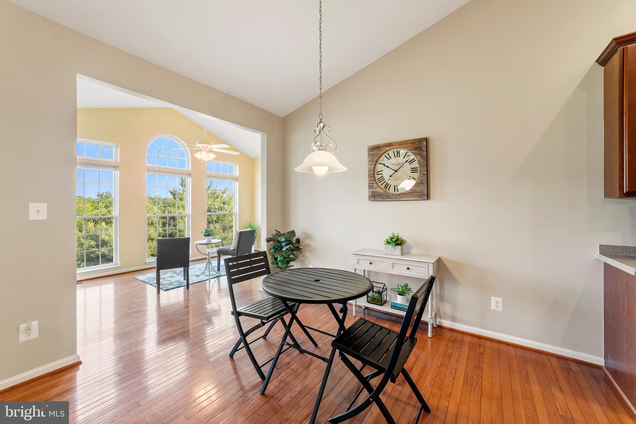 SUFFIELD MEADOWS - Residential