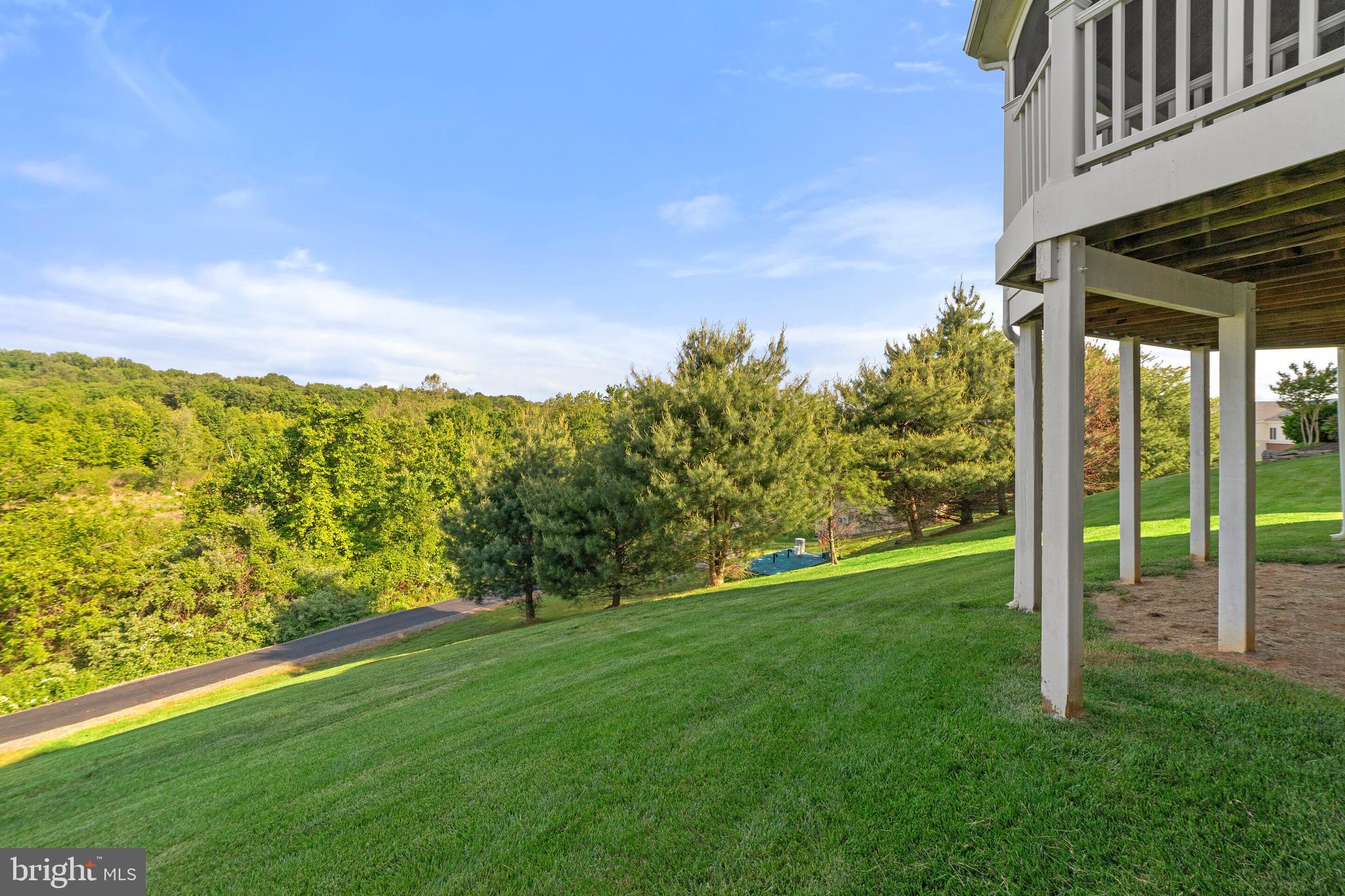 SUFFIELD MEADOWS - Residential