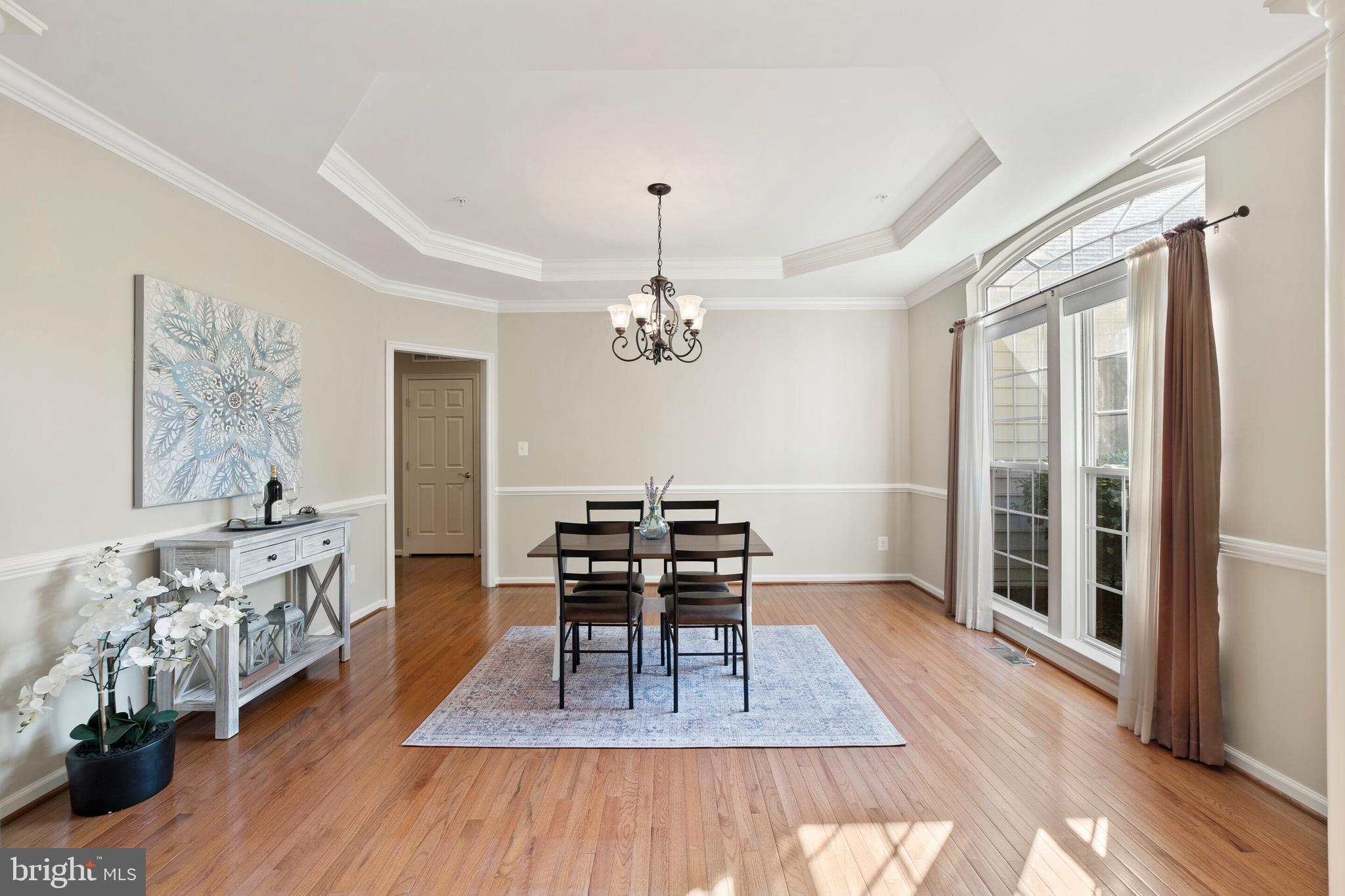 SUFFIELD MEADOWS - Residential