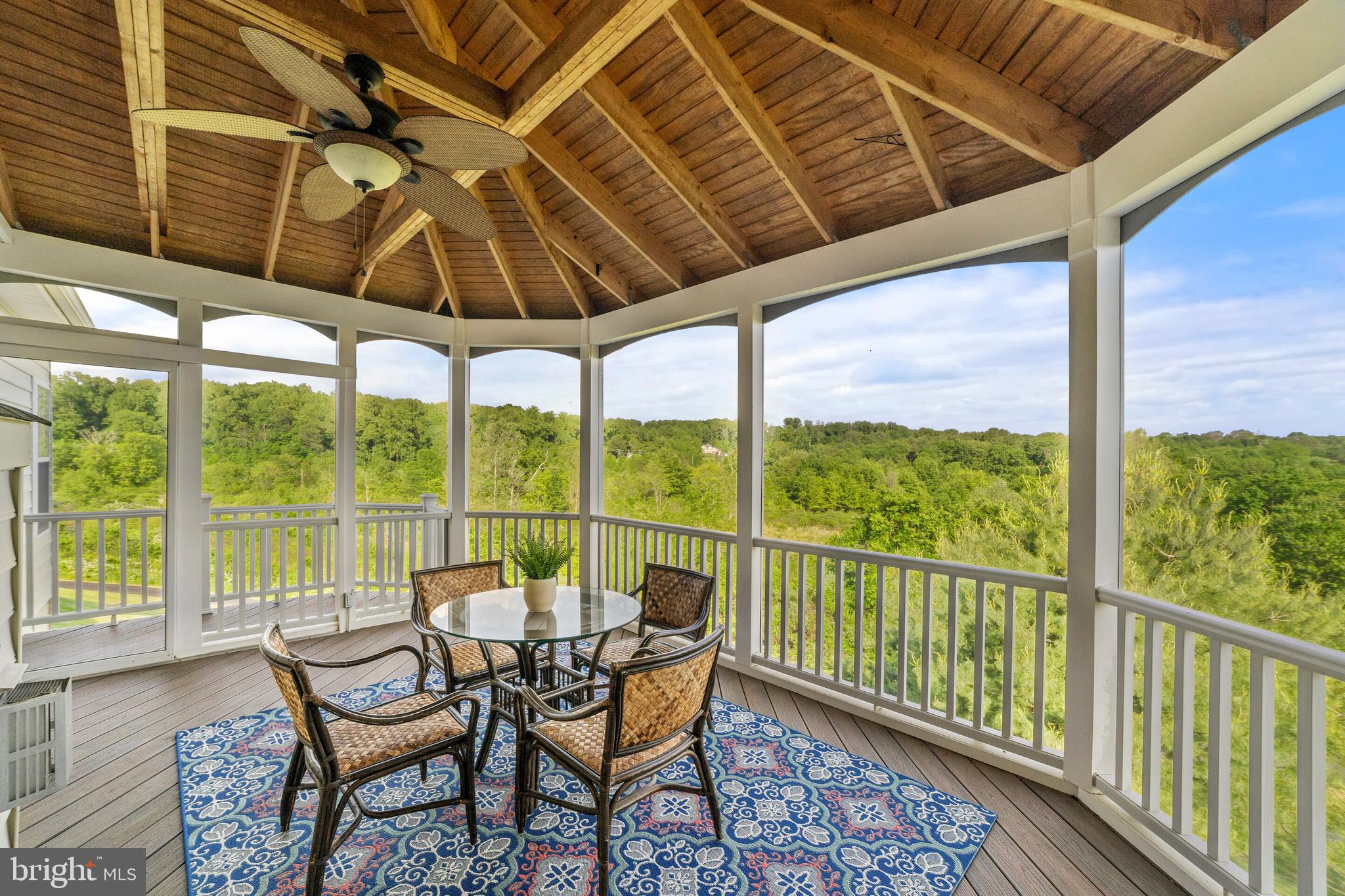 SUFFIELD MEADOWS - Residential