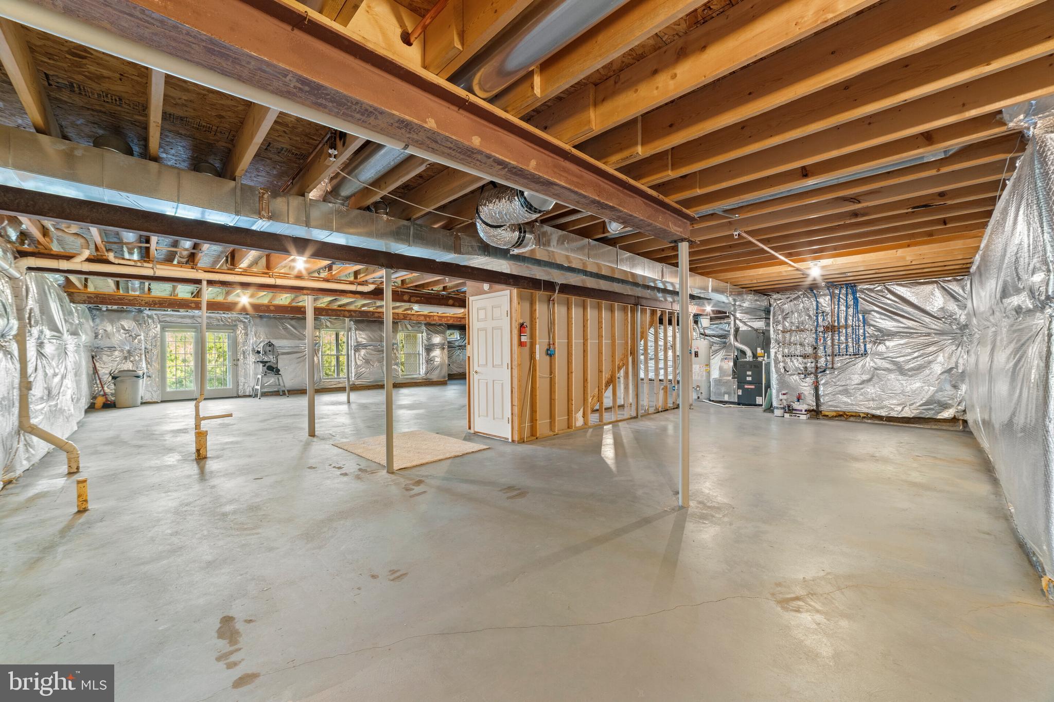 SUFFIELD MEADOWS - Residential