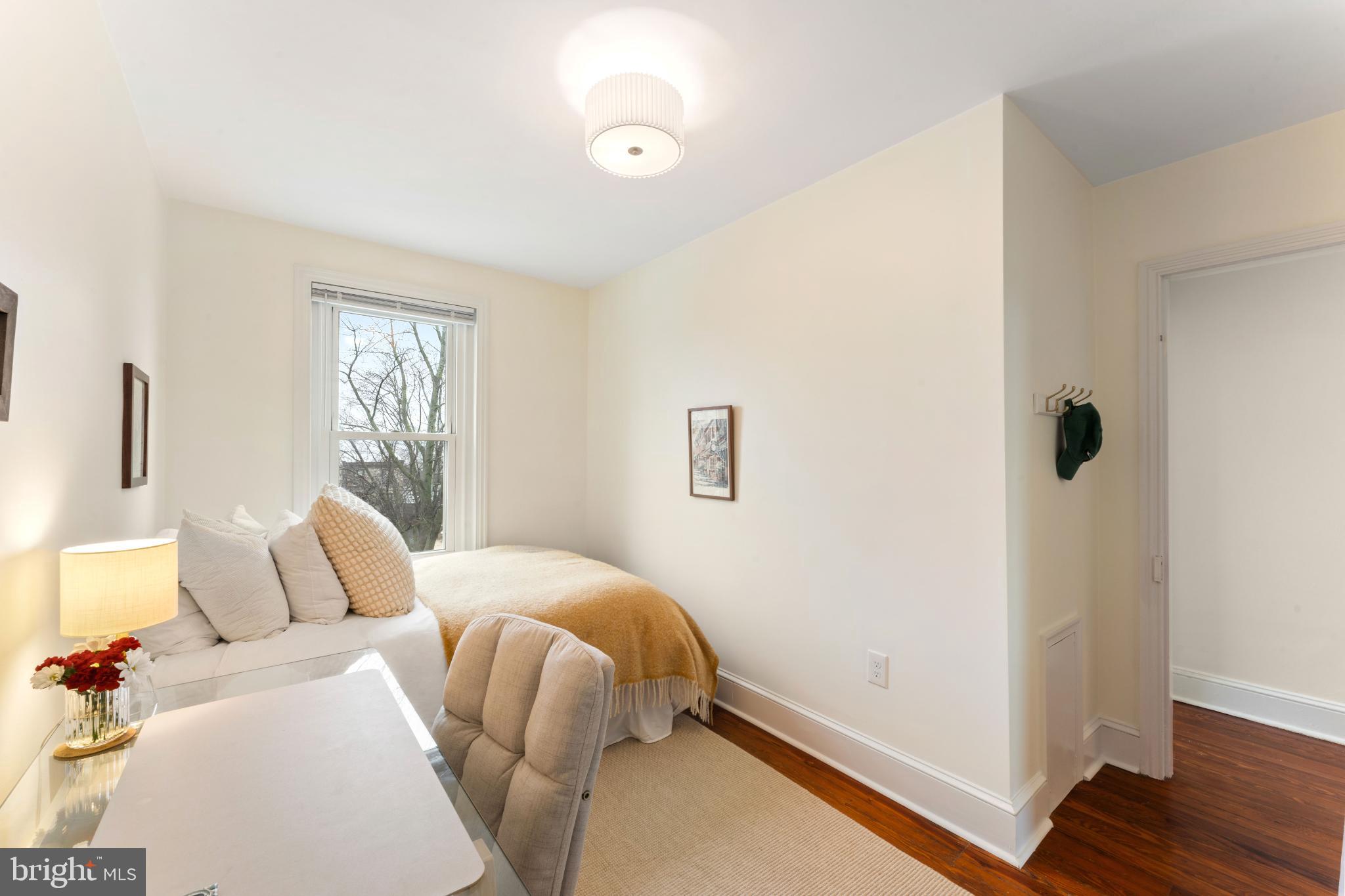 MANAYUNK - Residential