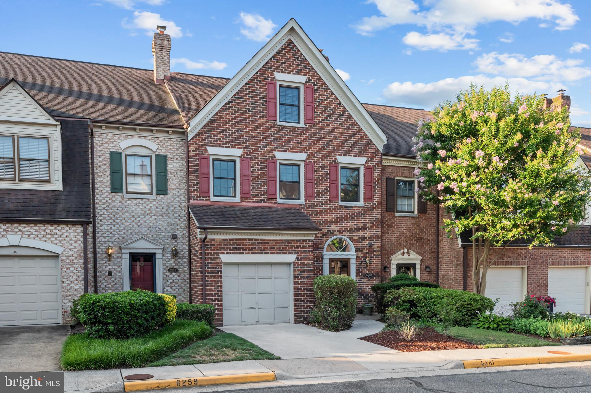 6261 MASEFIELD COURT