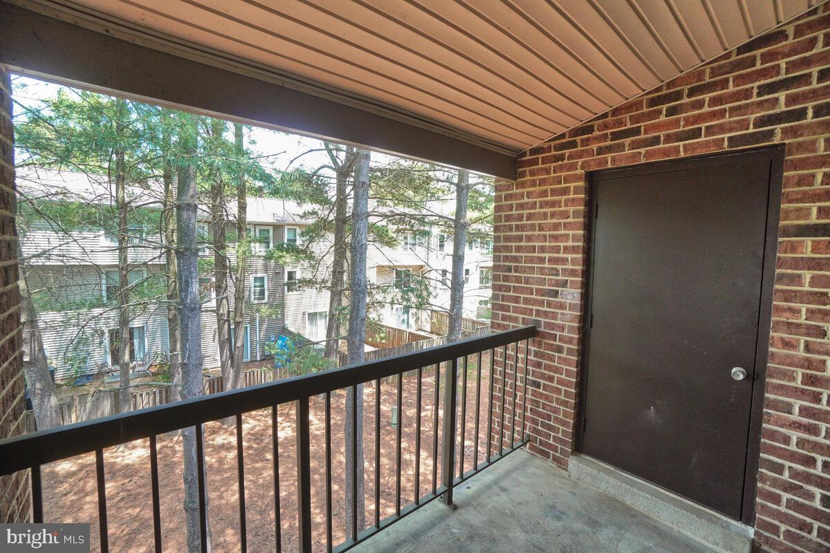 FARMINGDALE - Residential