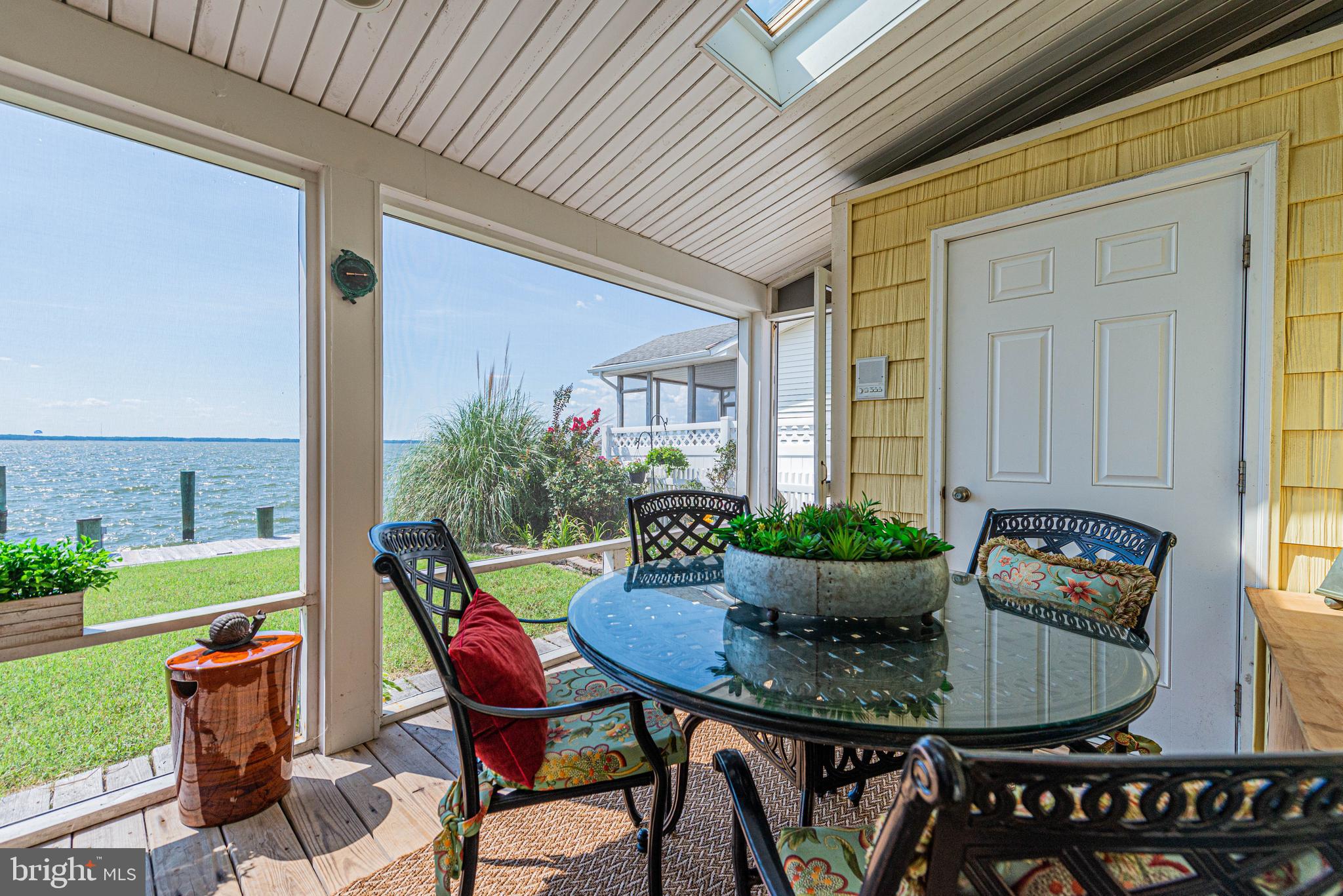 CAINE KEYS II EXT - Residential