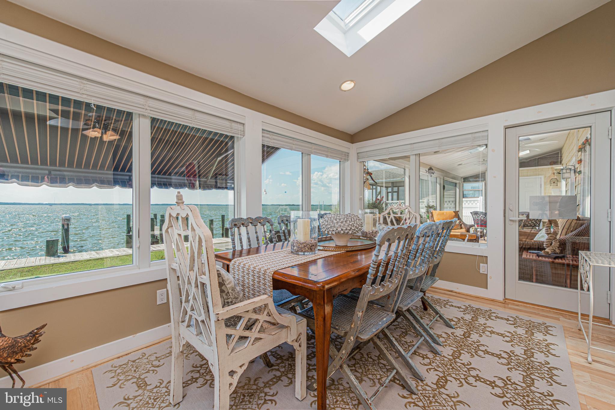 CAINE KEYS II EXT - Residential