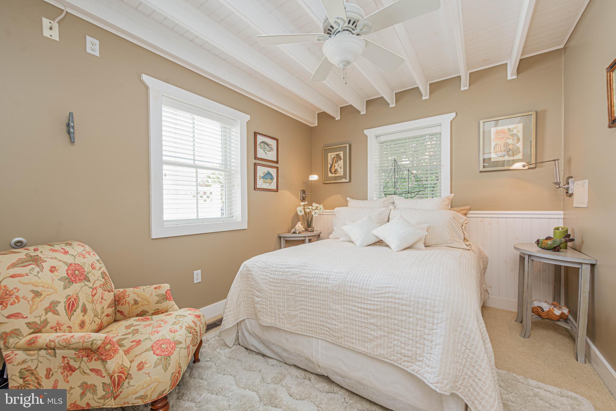 CAINE KEYS II EXT - Residential