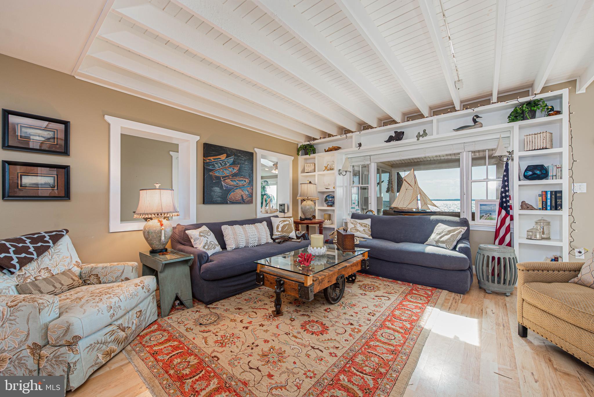 CAINE KEYS II EXT - Residential