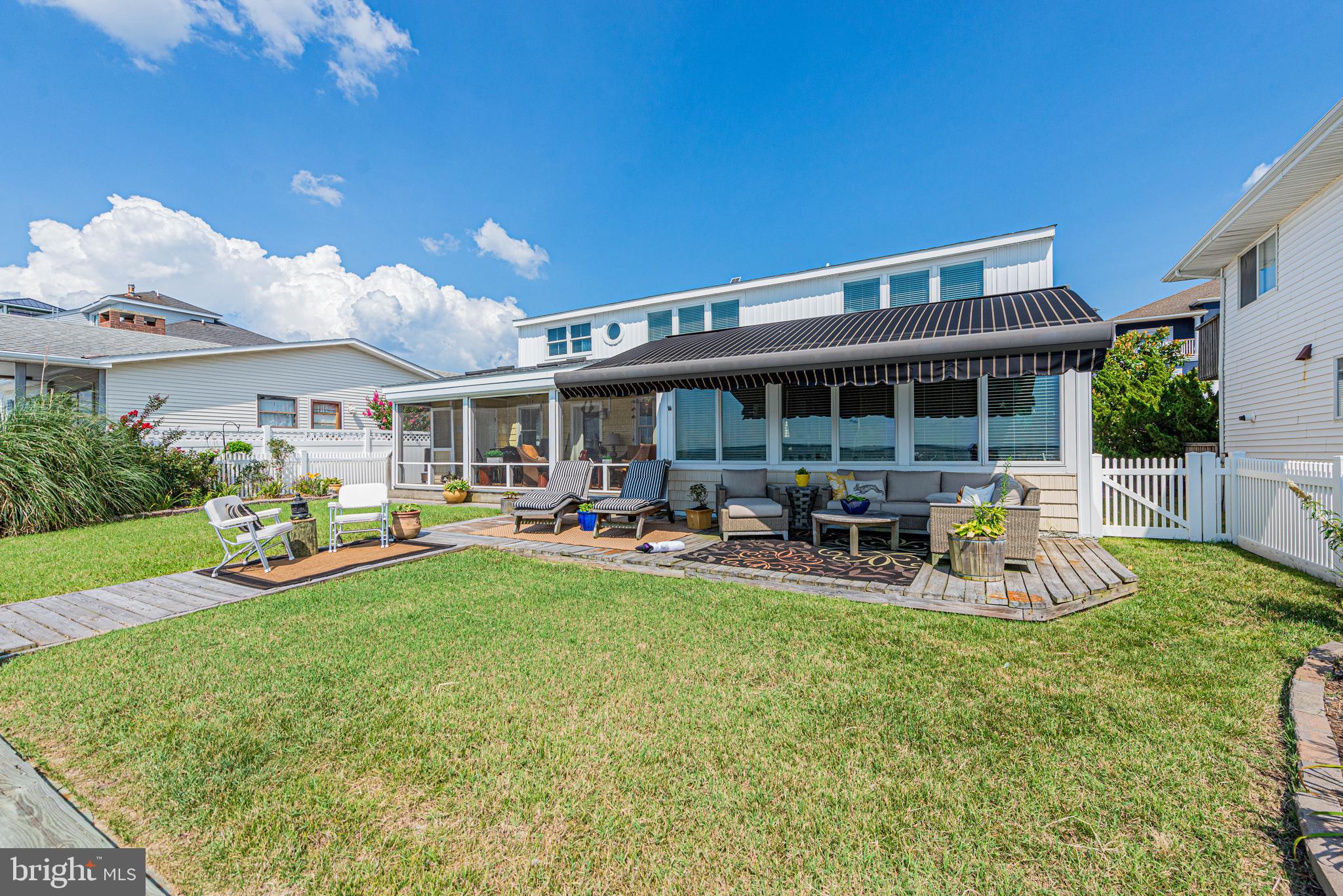 CAINE KEYS II EXT - Residential