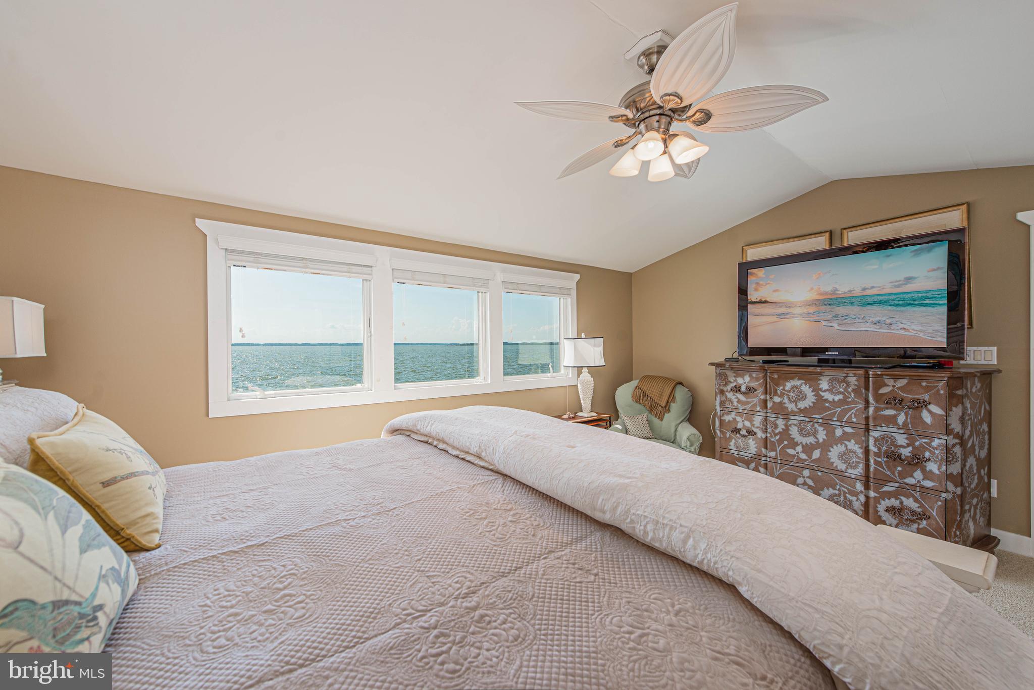 CAINE KEYS II EXT - Residential