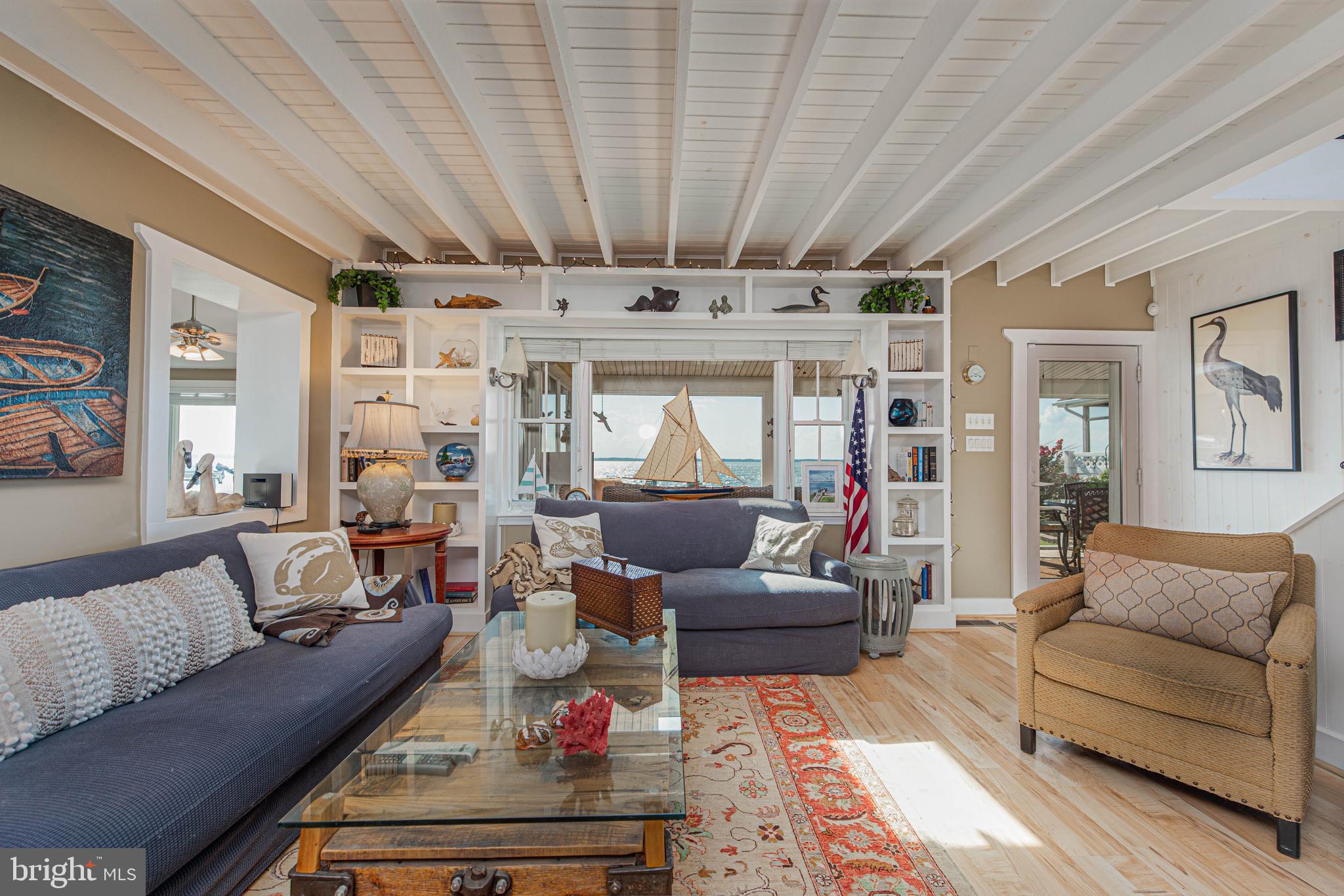 CAINE KEYS II EXT - Residential