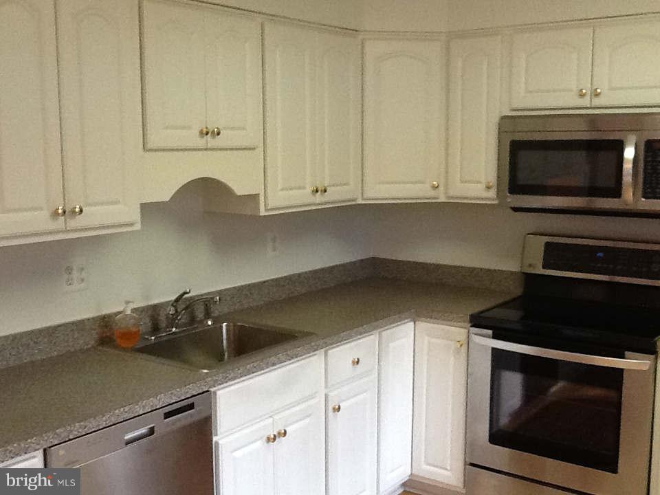 COUNTRY CREEK - Residential