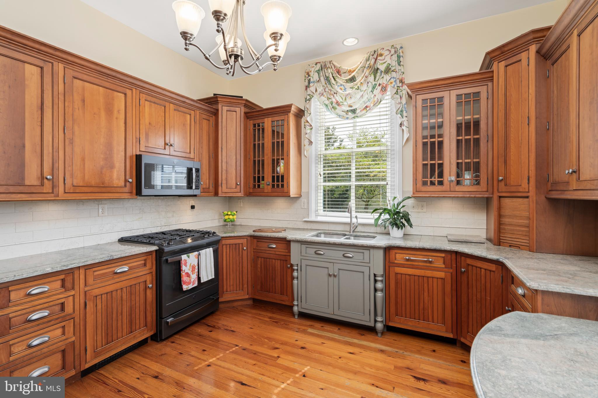 HISTORIC LUTHERVILLE - Residential