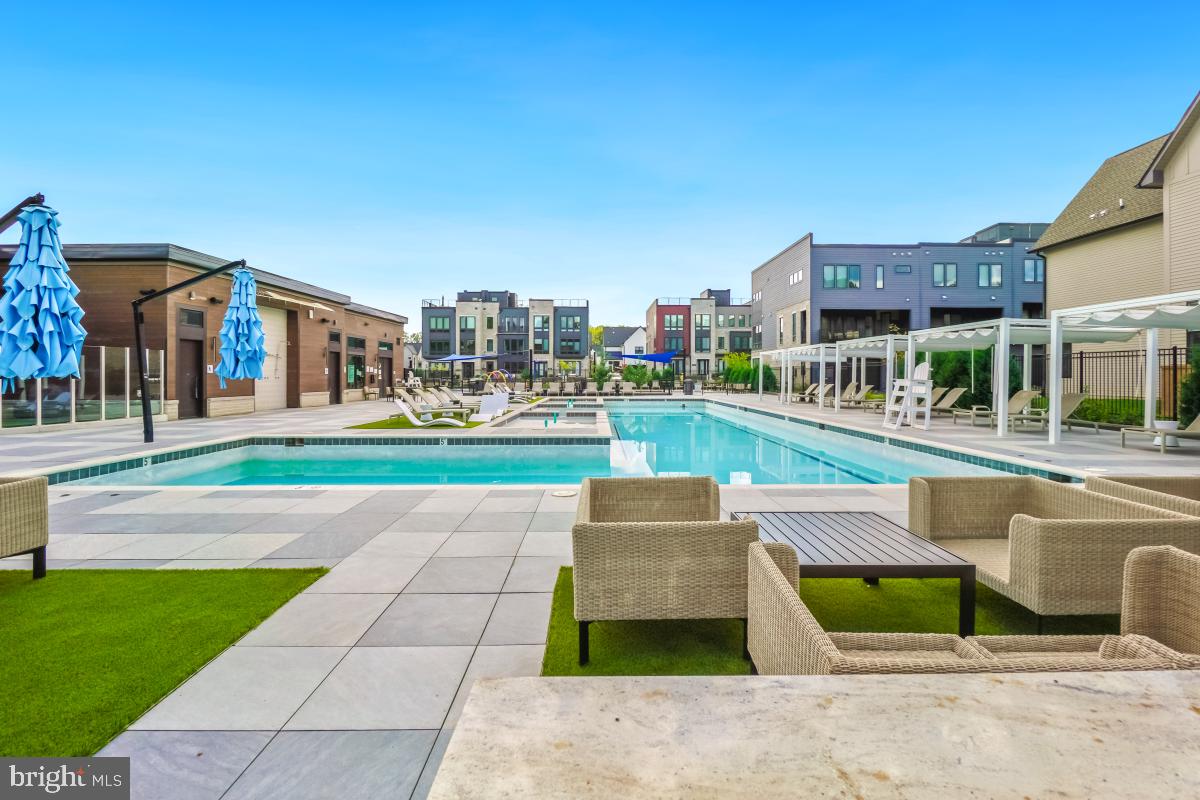 AMALYN - Residential