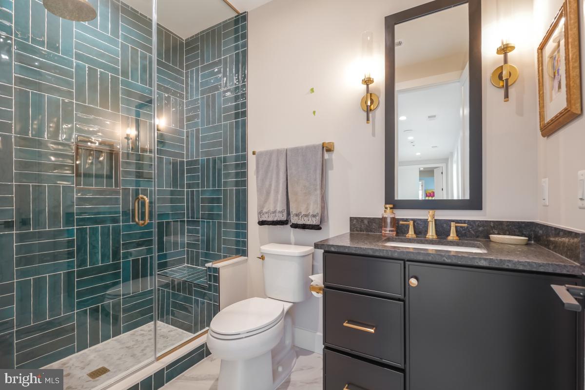 AMALYN - Residential