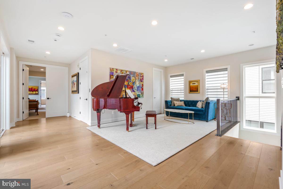 AMALYN - Residential