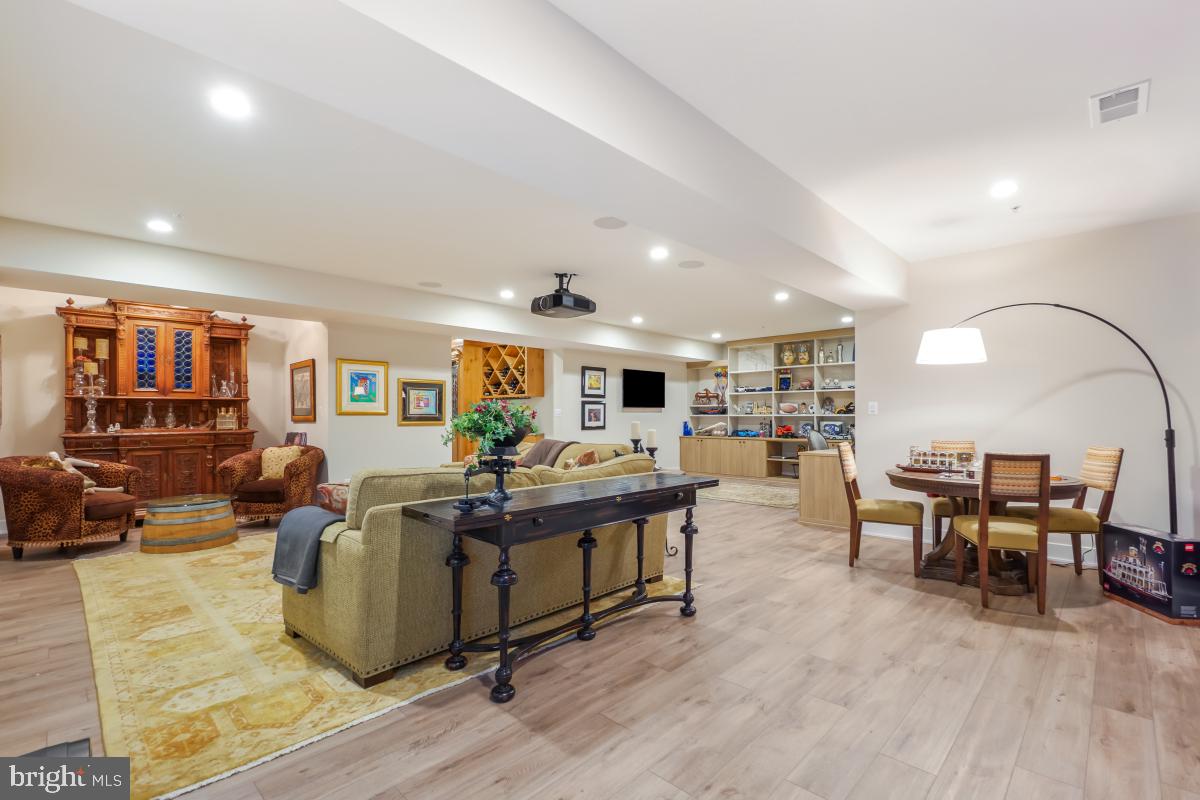 AMALYN - Residential