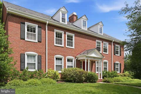 Photo of 3479 S Stafford Street #B1, ARLINGTON, VA 22206 (MLS # VAAR2077902)