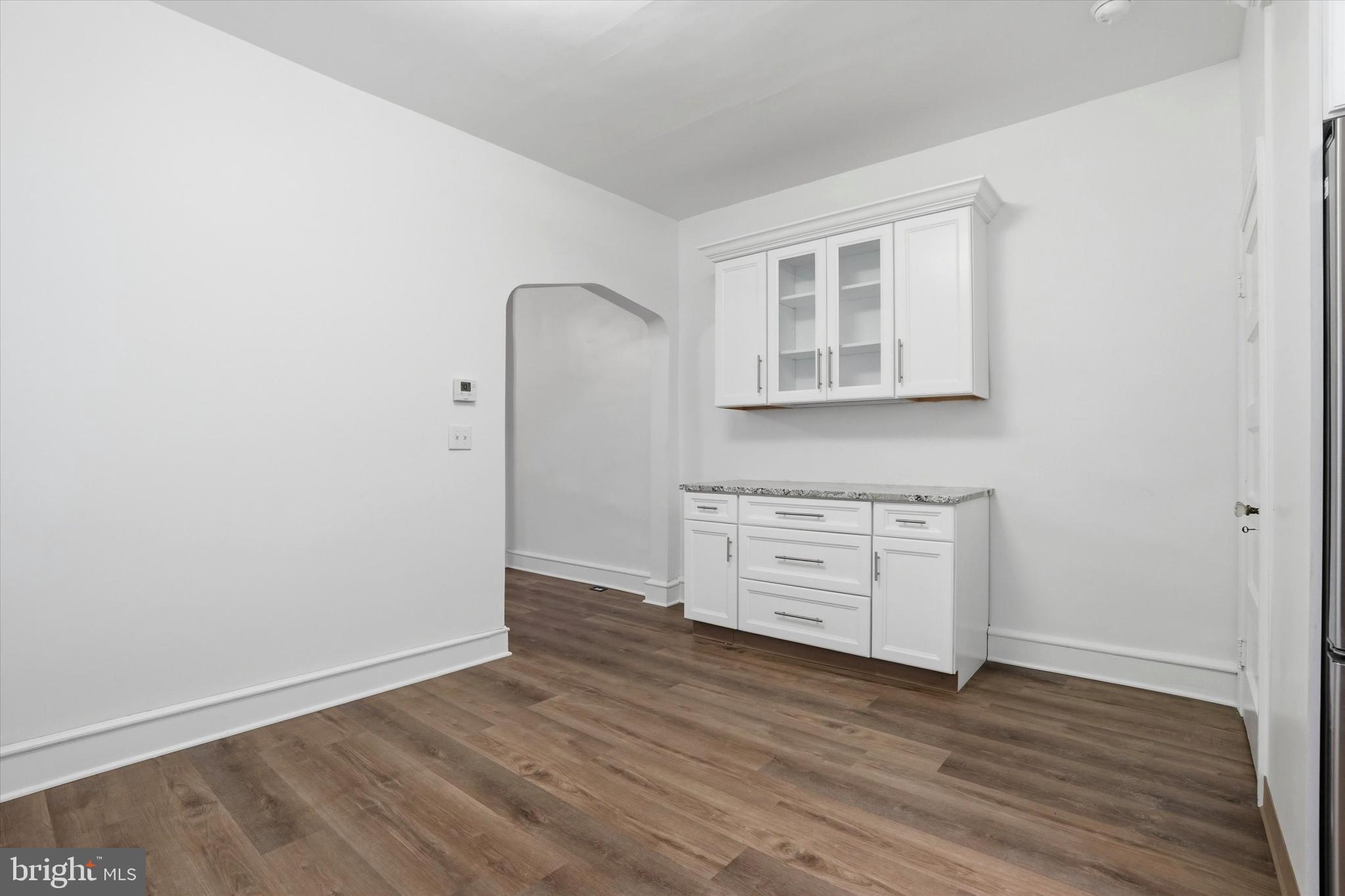 ROXBOROUGH - Residential