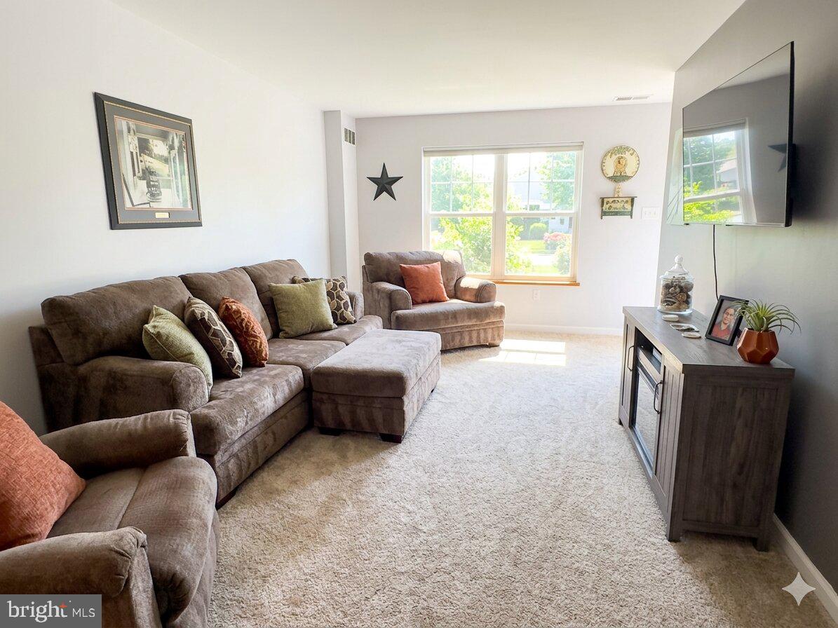 5710 DUNBAR COURT