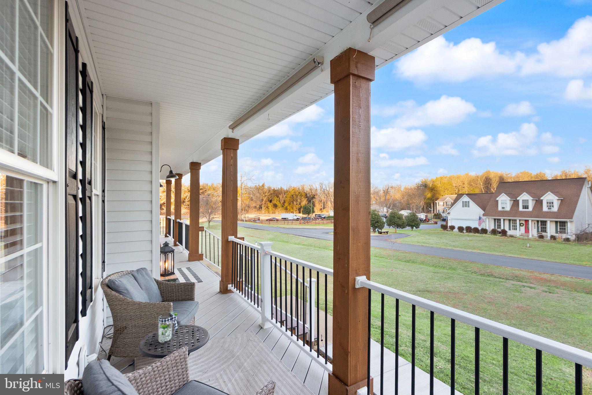 18490 COLONIAL DRIVE