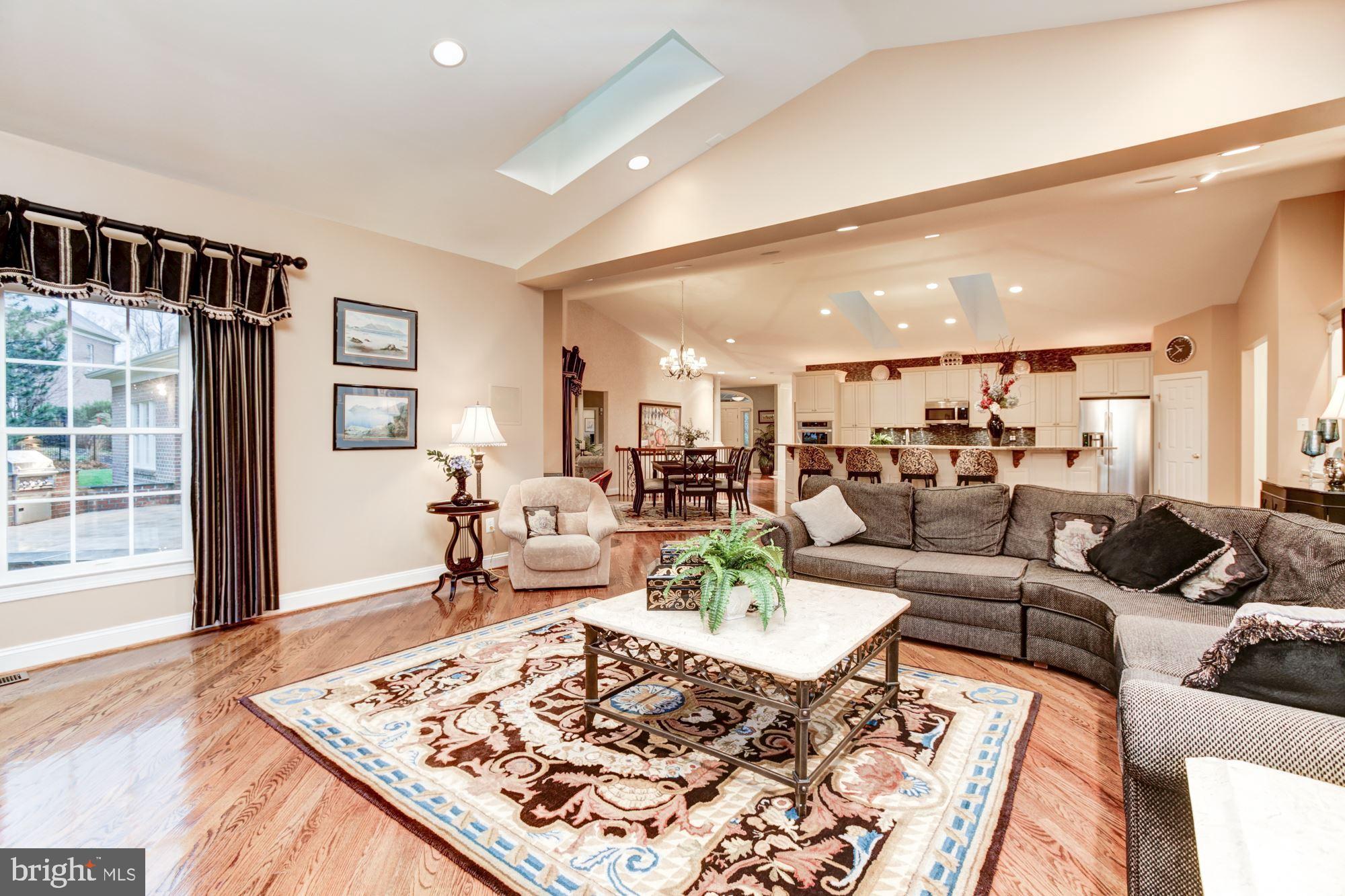 PINDELL WOODS - Residential