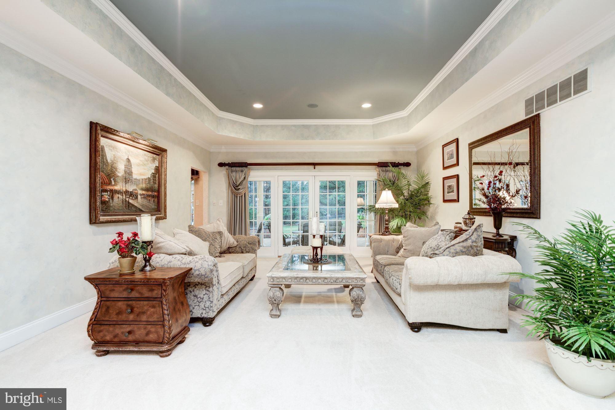 PINDELL WOODS - Residential