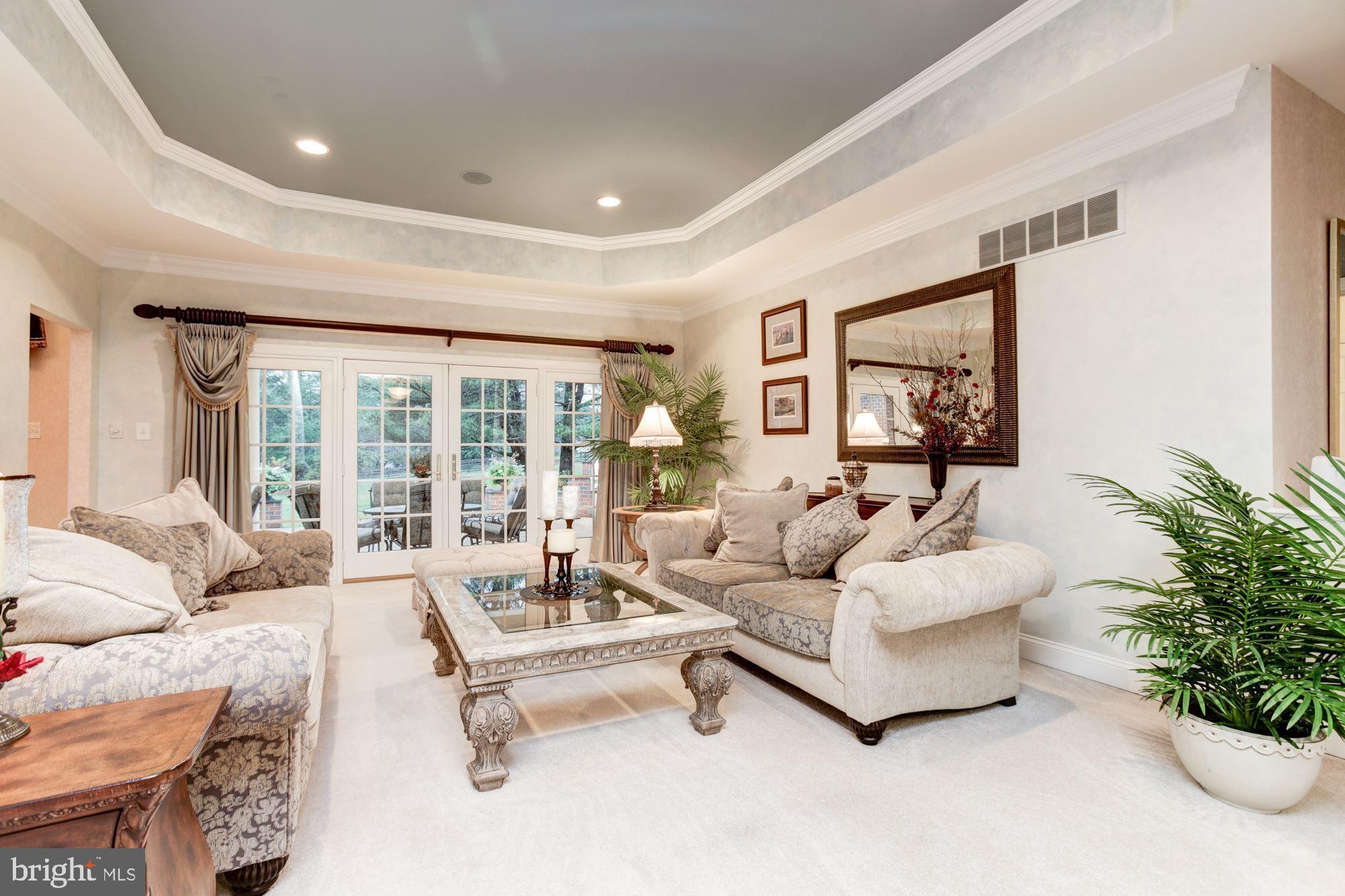 PINDELL WOODS - Residential