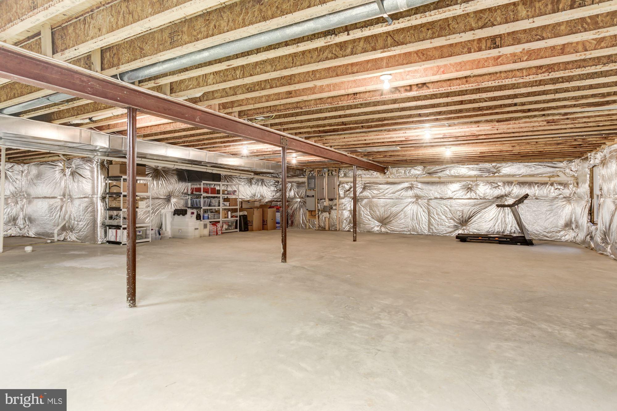 PINDELL WOODS - Residential