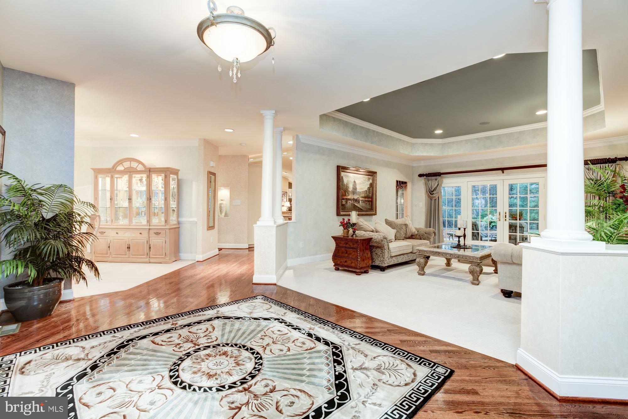 PINDELL WOODS - Residential