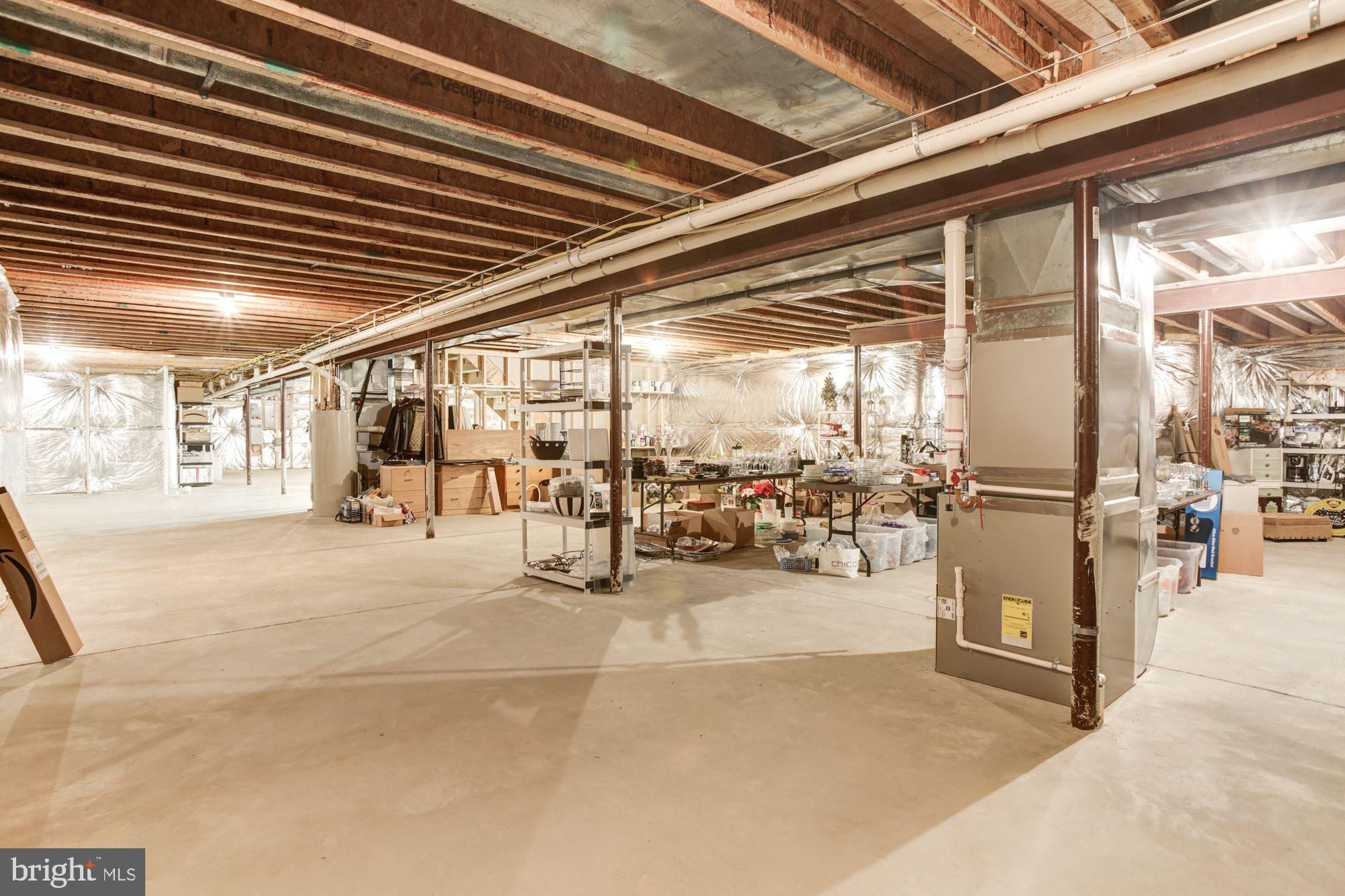 PINDELL WOODS - Residential