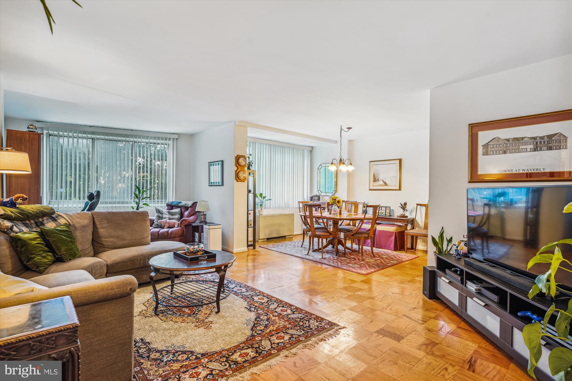 10401 GROSVENOR PLACE 116