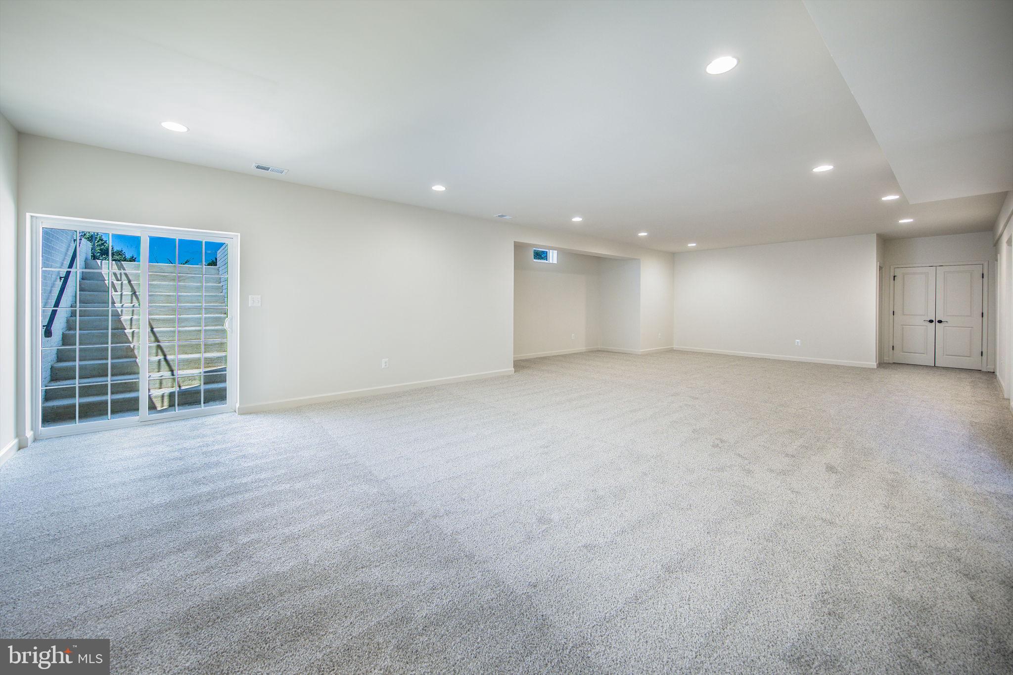 GRAYWOOD SPRINGS - Residential