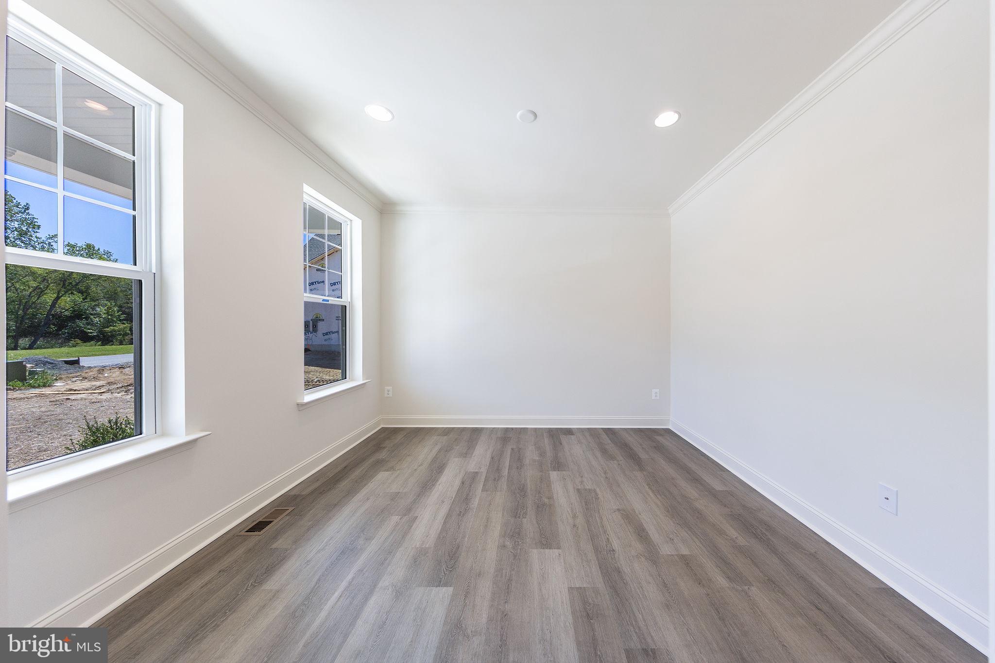 GRAYWOOD SPRINGS - Residential