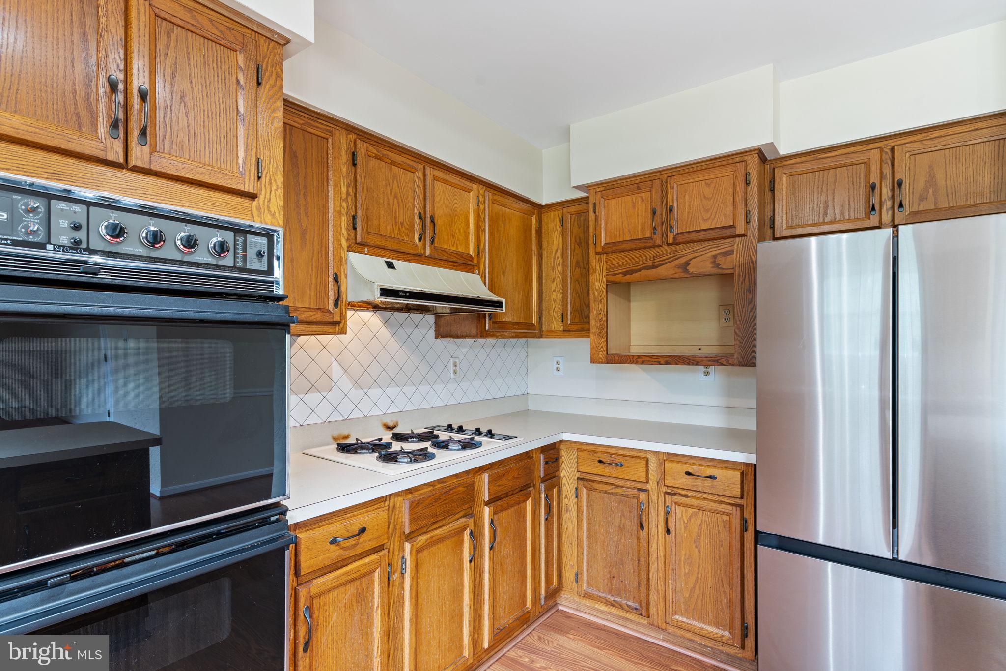 5919 WALLEYE COURT