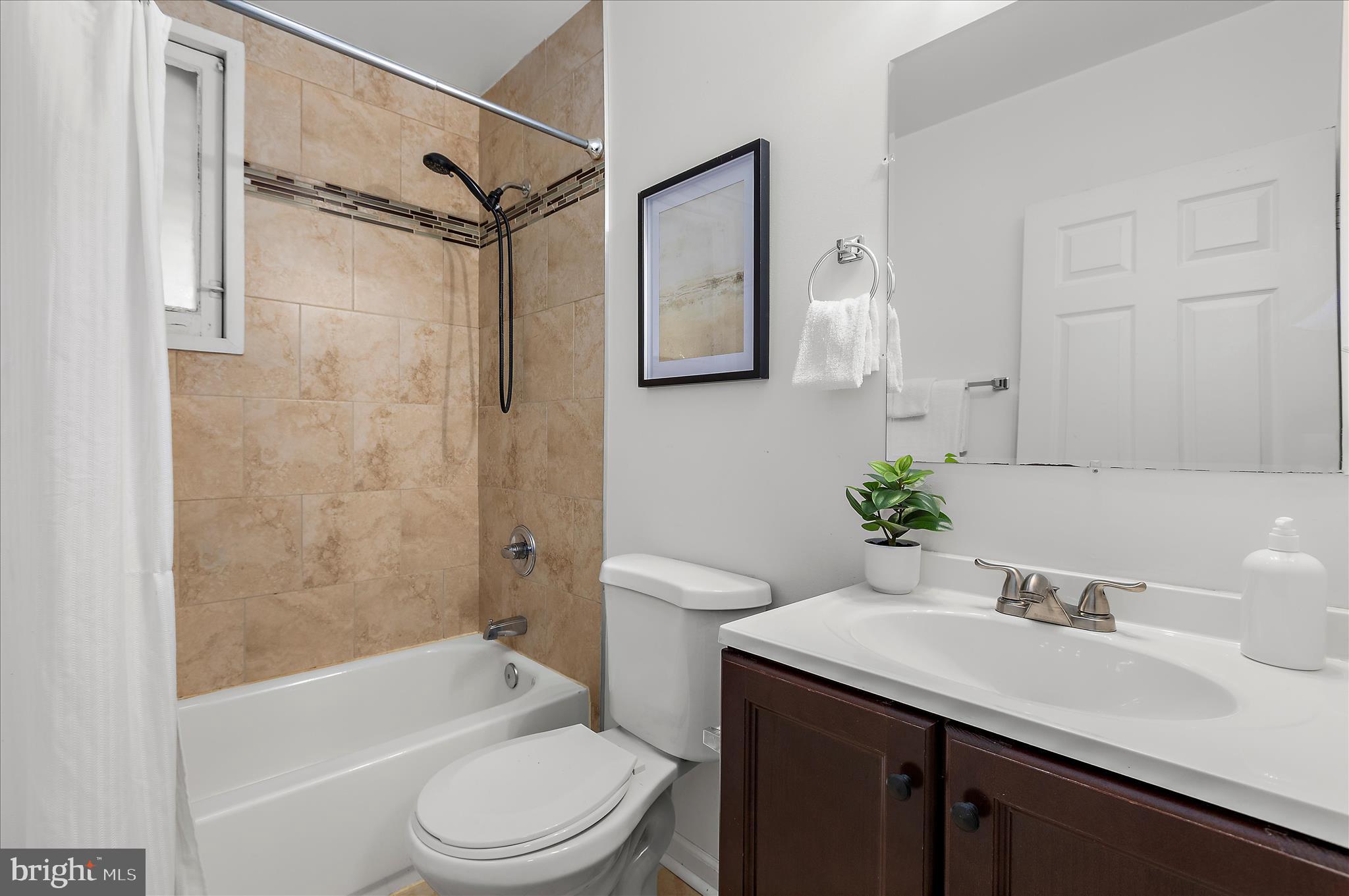 GLEN BURNIE - Residential