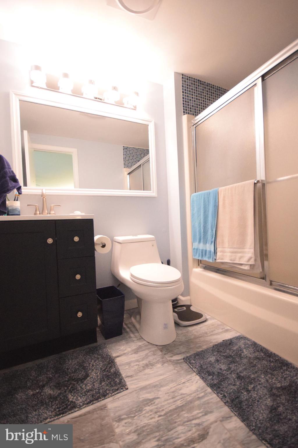 KINGS CONTRIVANCE - Residential