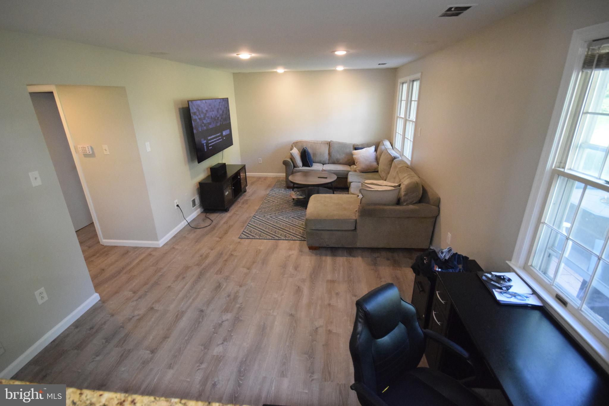 KINGS CONTRIVANCE - Residential