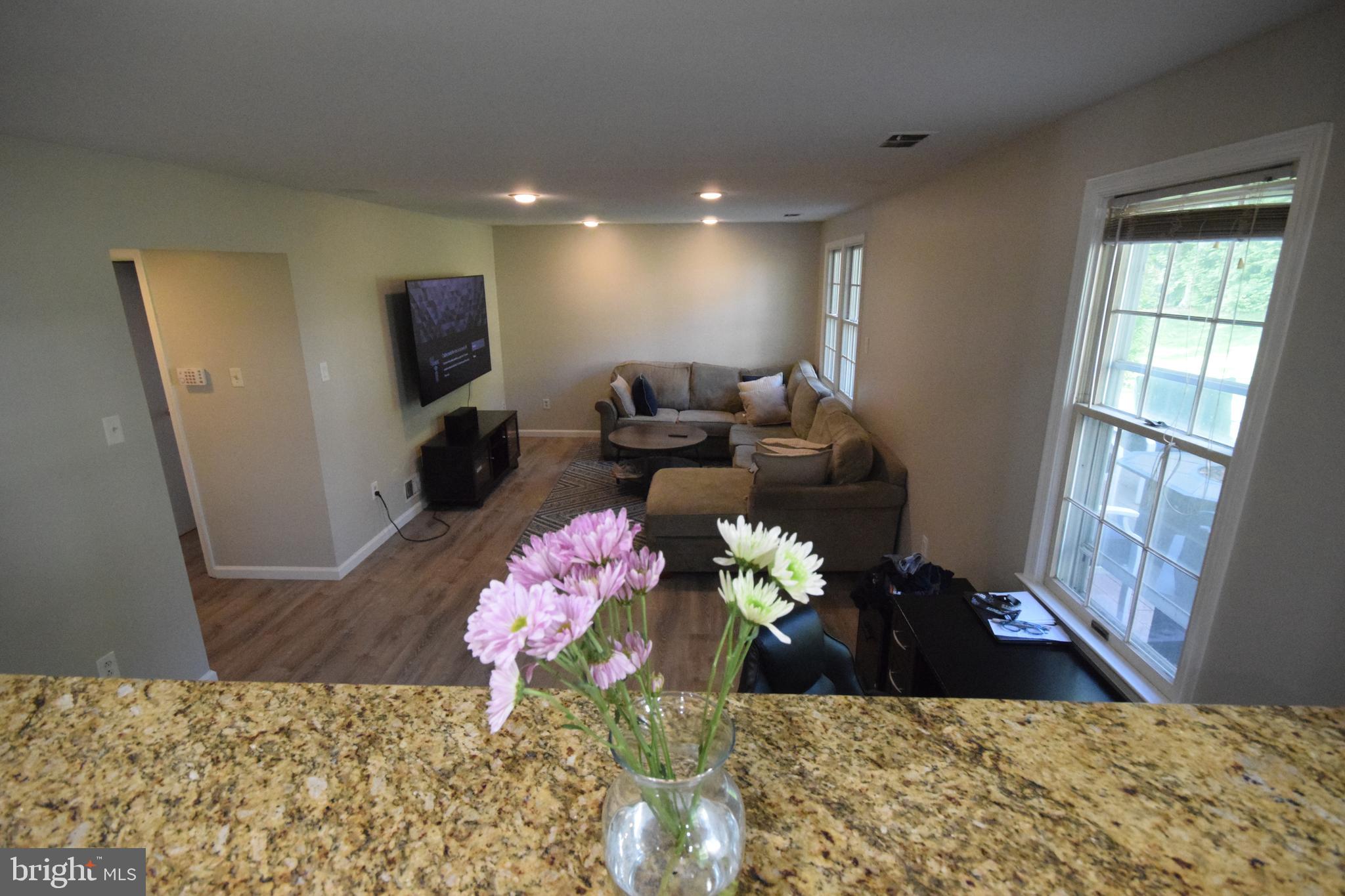 KINGS CONTRIVANCE - Residential