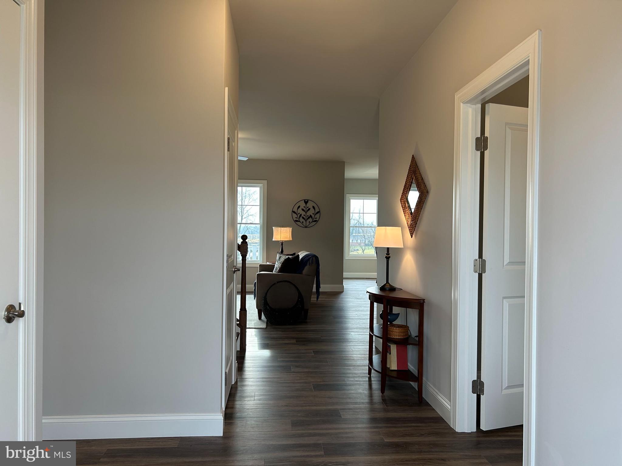 WOODLAND HILLS - Residential