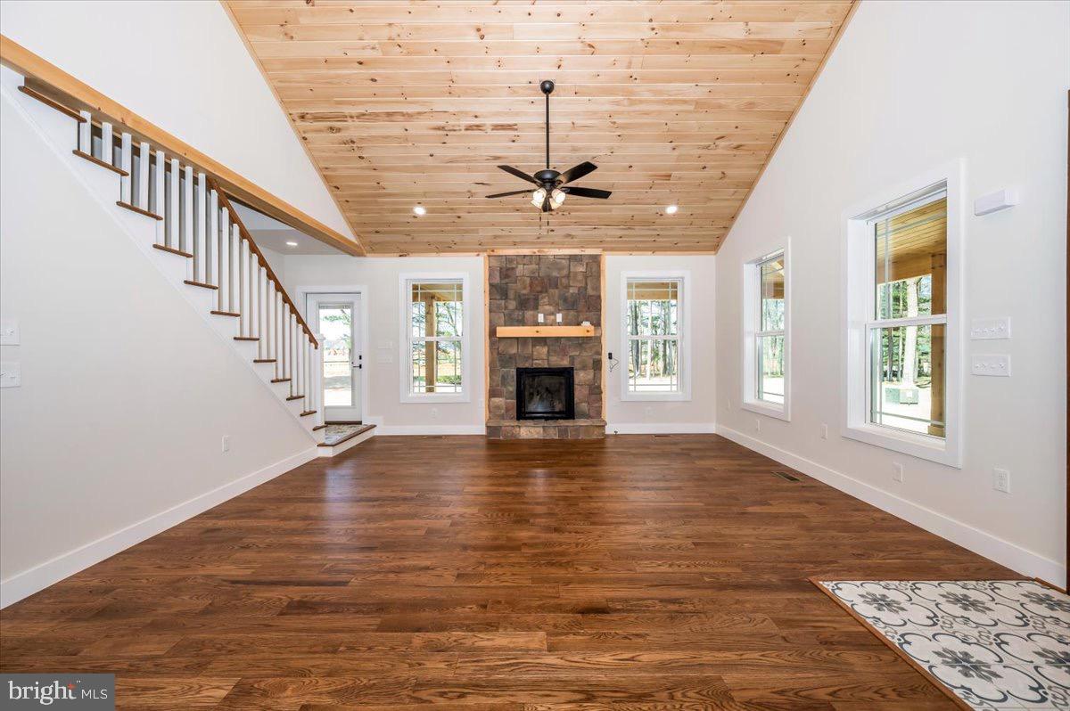 SHENANDOAH JUNCTION - Residential