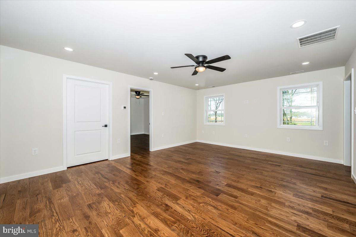 SHENANDOAH JUNCTION - Residential