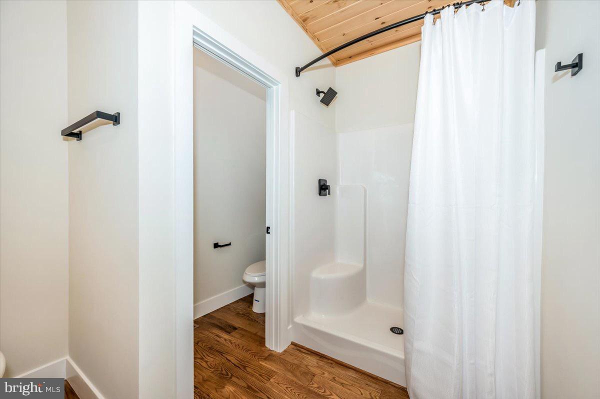 SHENANDOAH JUNCTION - Residential